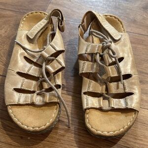 Easy Spirit Tan Leather Sandals